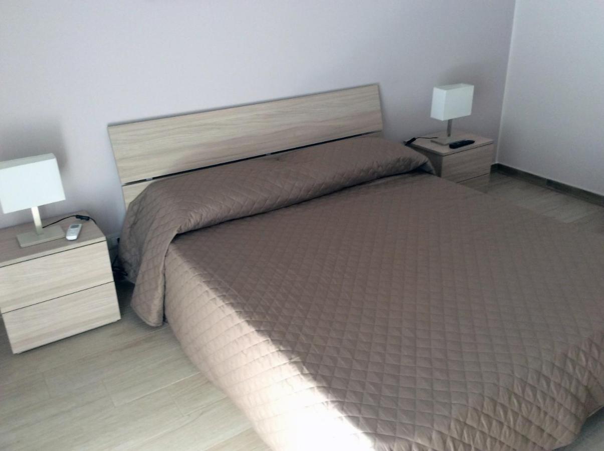 Brevi Vacanze A Brolo Exterior foto